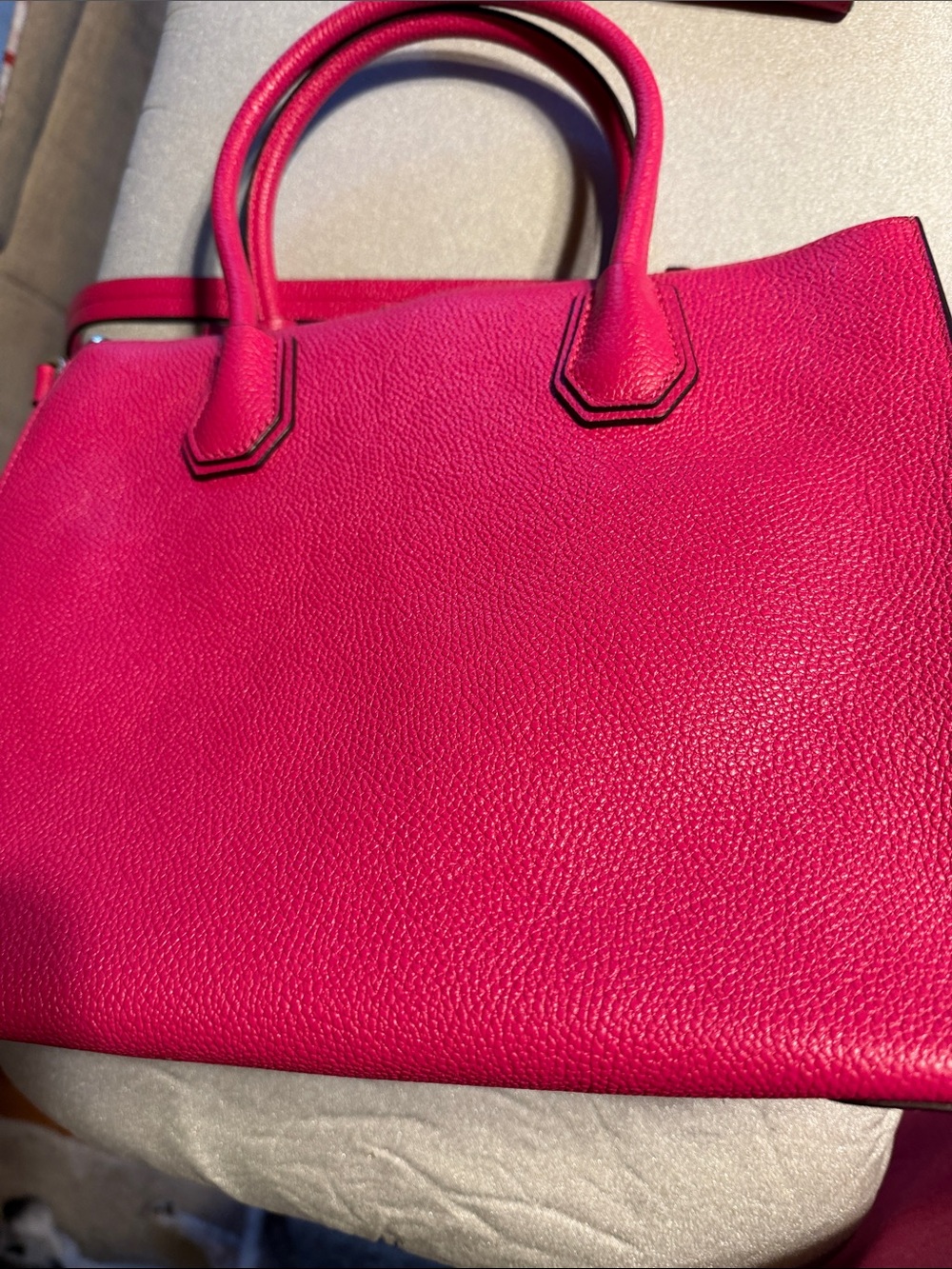 Michael Kors Hot Pink Leather Tote with Matching Wallet - Picture 4 of 15